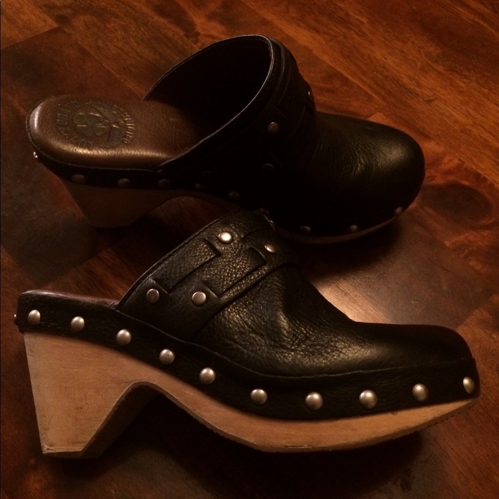 Lucky Brand Clogs